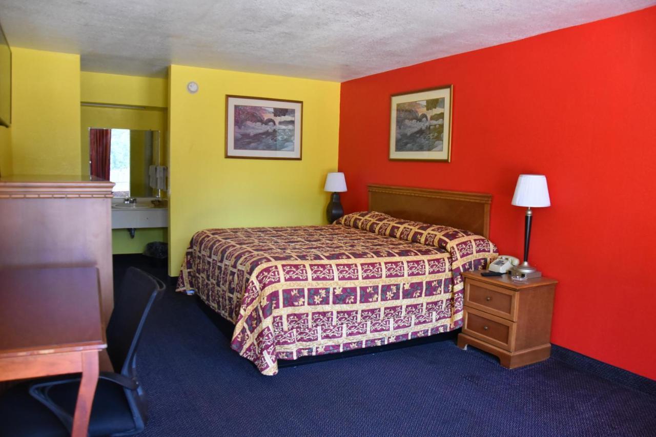 Homeplace Inn Jacksonville Esterno foto