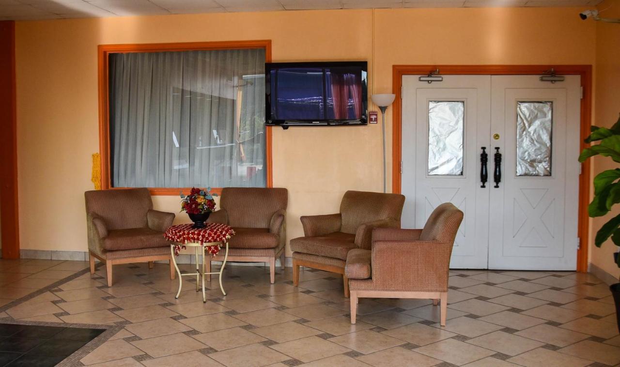 Homeplace Inn Jacksonville Esterno foto