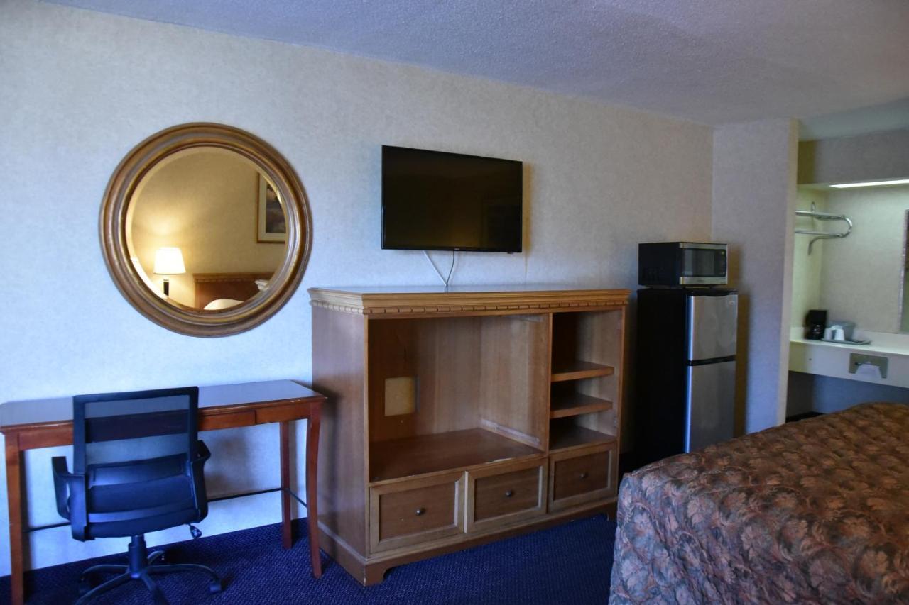Homeplace Inn Jacksonville Esterno foto