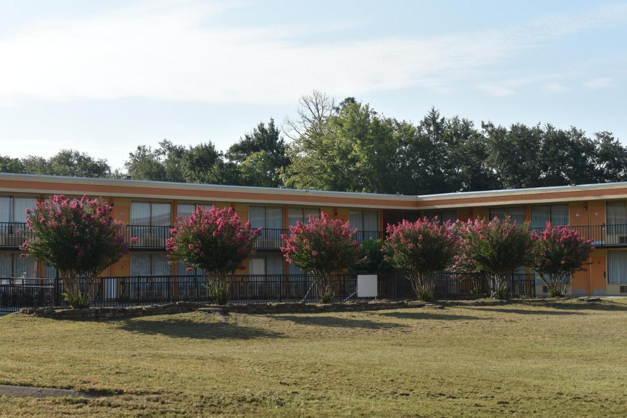 Homeplace Inn Jacksonville Esterno foto